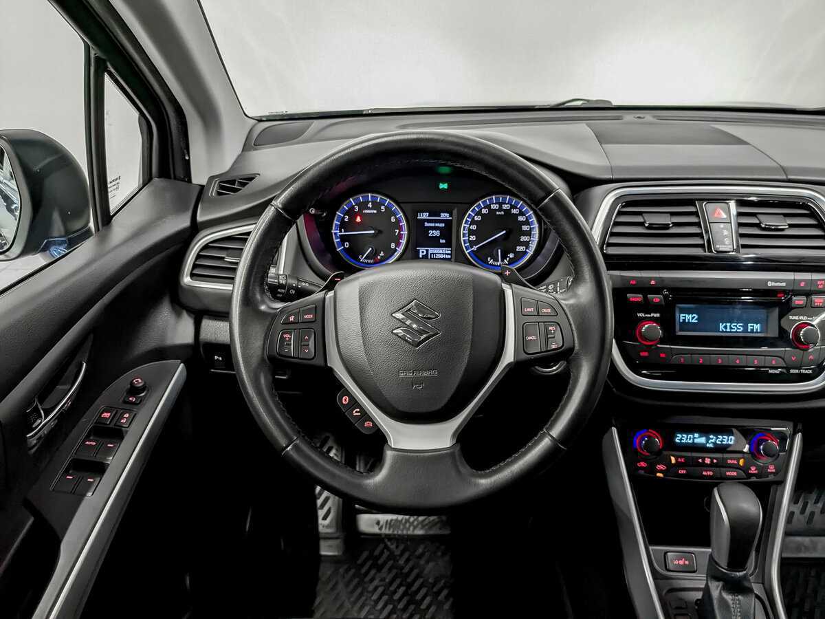 Купить Suzuki SX4 с пробегом. Фото: #20