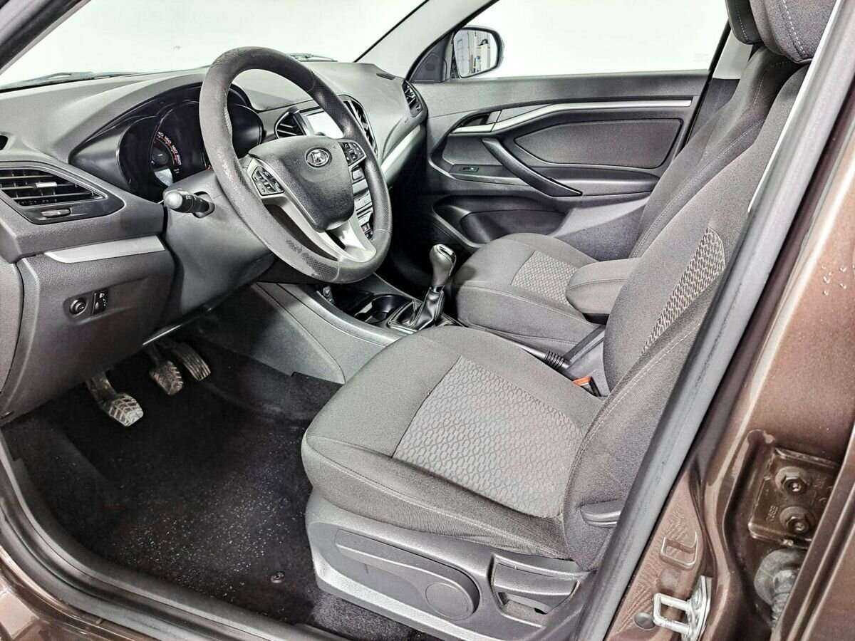 Купить Lada (ВАЗ) Vesta с пробегом. Фото: #12