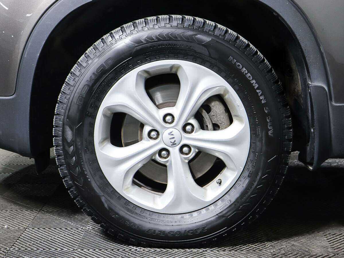 Купить Kia Sorento с пробегом. Фото: #23