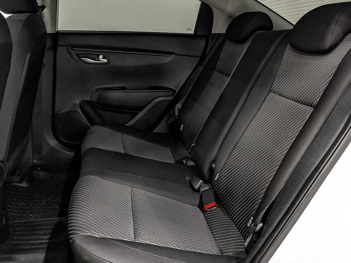 Купить Kia Rio с пробегом. Фото: #17