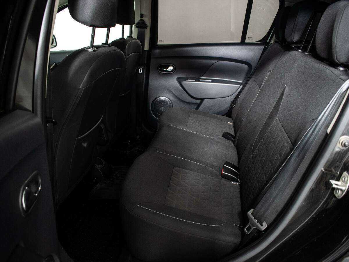 Купить Renault Sandero с пробегом. Фото: #7