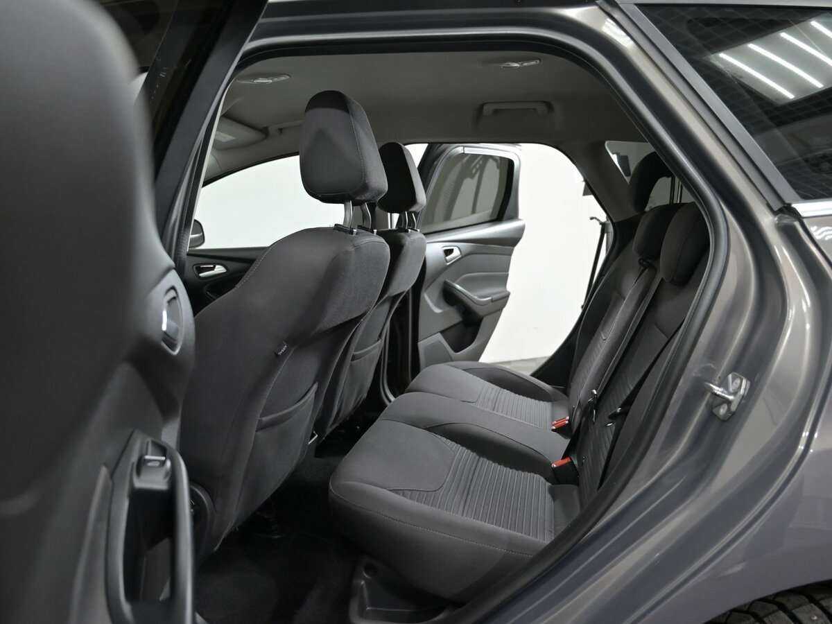 Купить Ford Focus с пробегом. Фото: #5