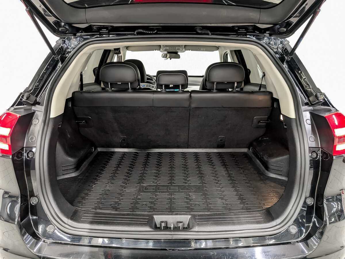 Купить Geely Atlas с пробегом. Фото: #9