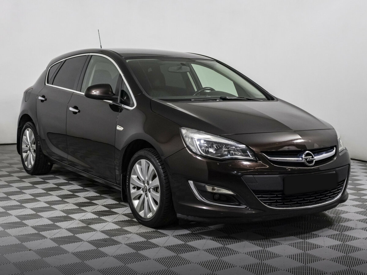 Купить Opel Astra с пробегом. Фото: #2