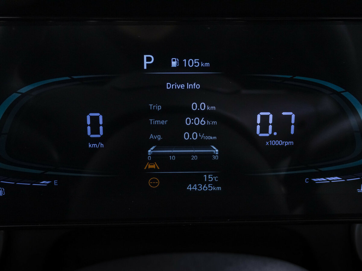 Купить Hyundai Elantra с пробегом. Фото: #9