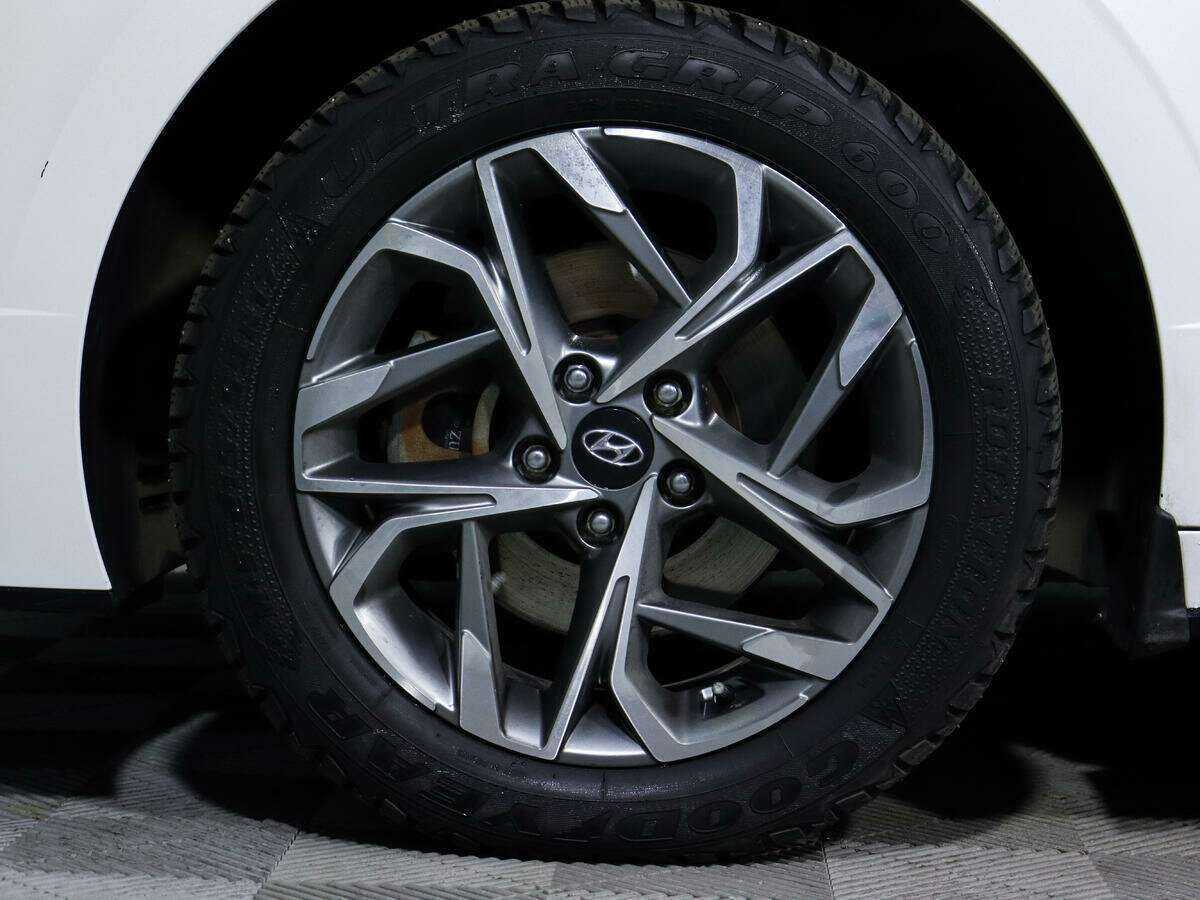 Купить Hyundai Sonata с пробегом. Фото: #14