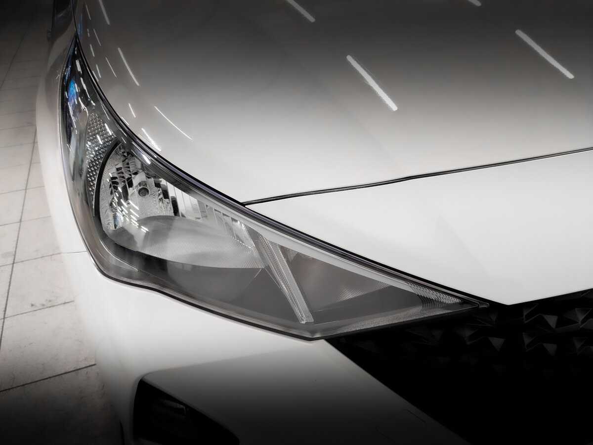 Купить Hyundai Solaris с пробегом. Фото: #16