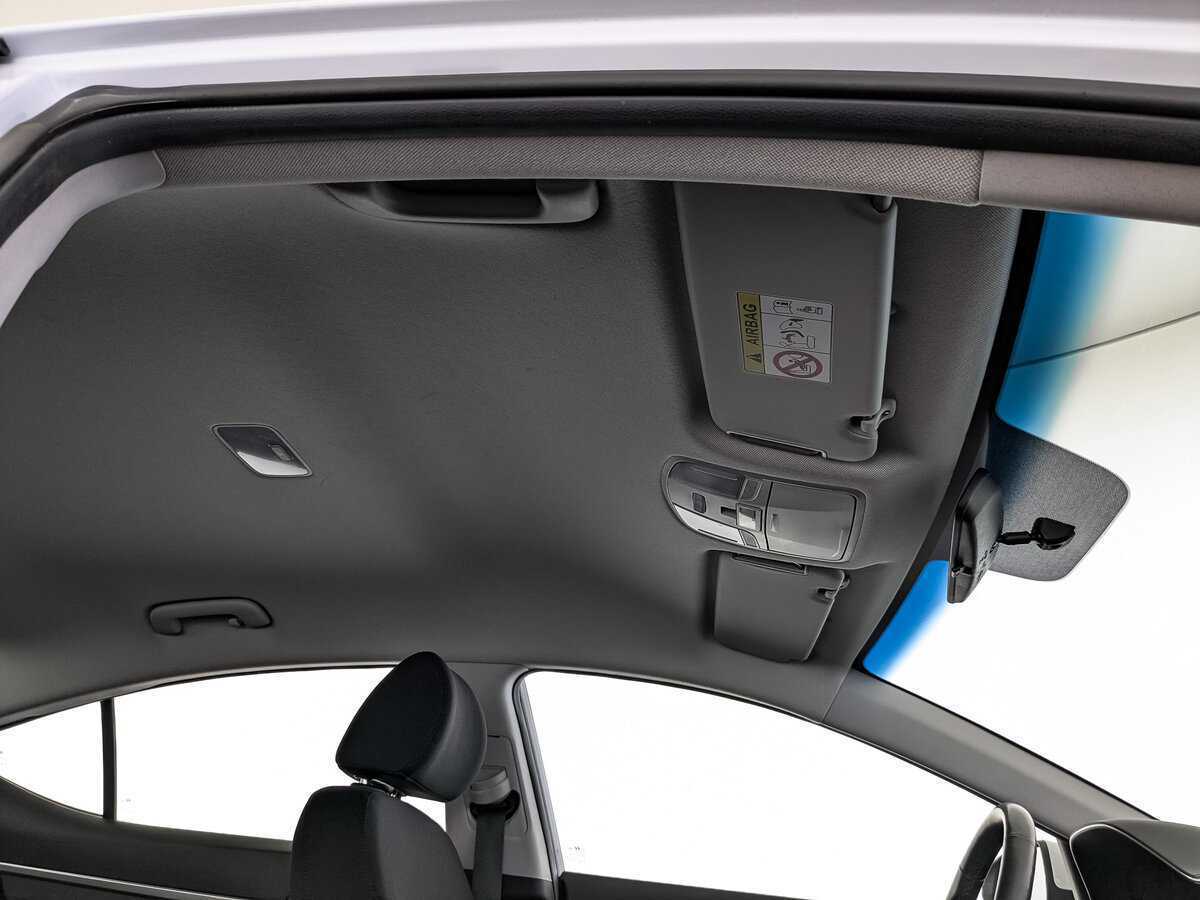 Купить Hyundai Elantra с пробегом. Фото: #22