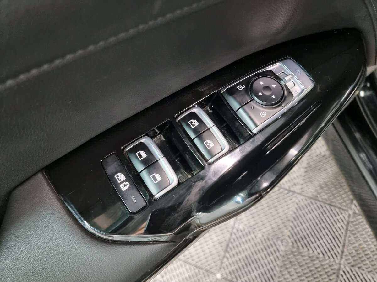 Купить Kia K5 с пробегом. Фото: #8