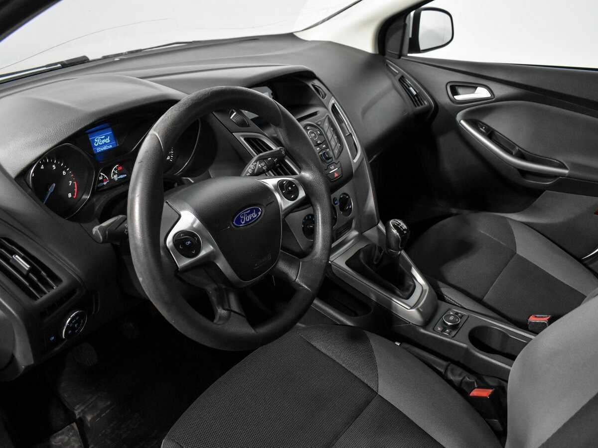 Купить Ford Focus с пробегом. Фото: #8