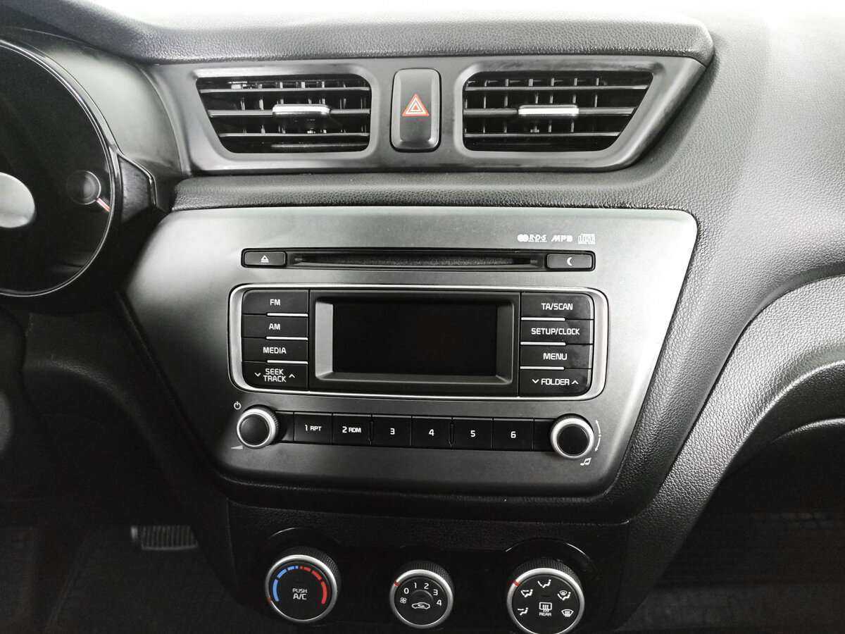 Купить Kia Rio с пробегом. Фото: #12