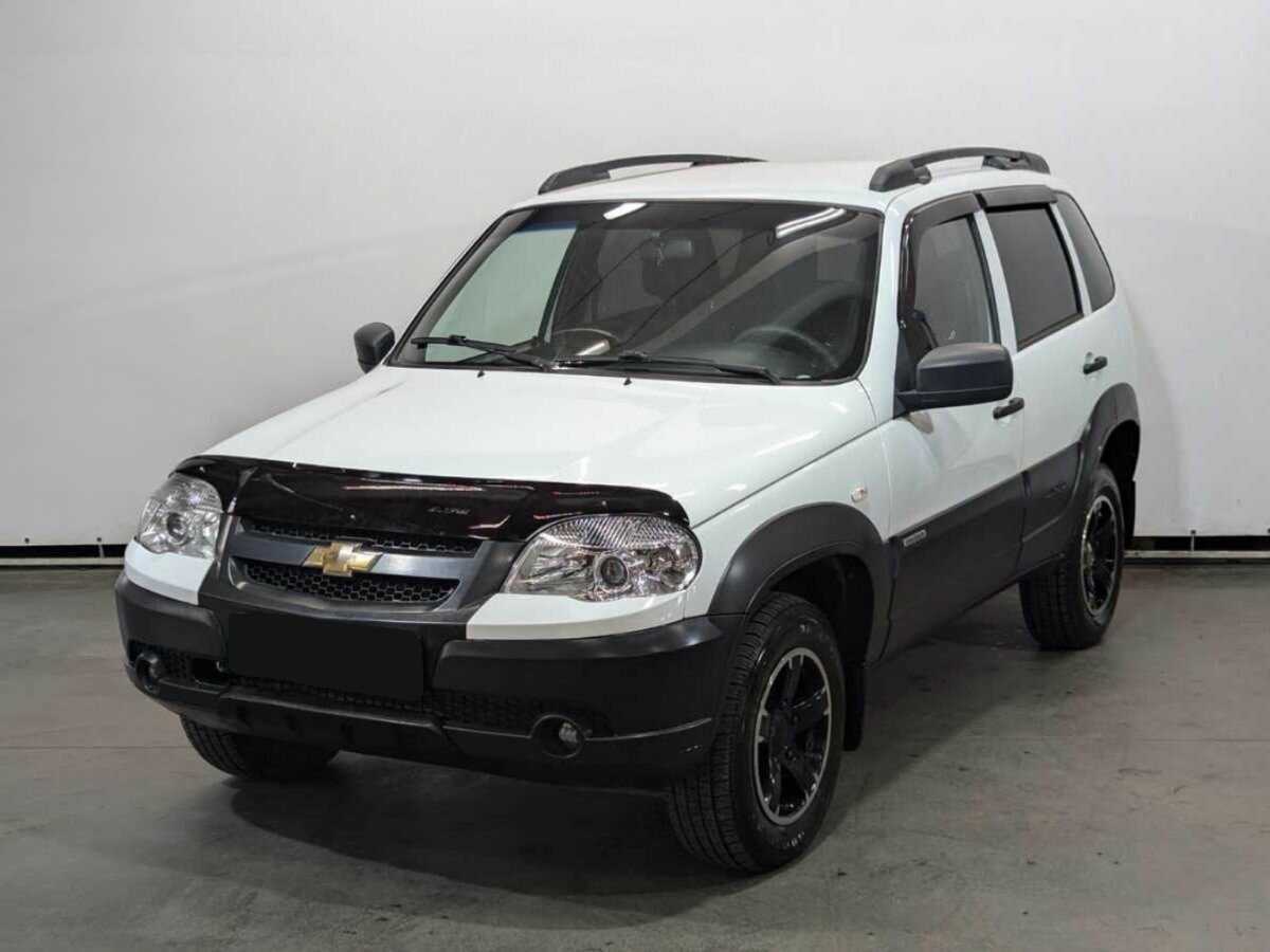 Купить Chevrolet Niva с пробегом. Фото: #0