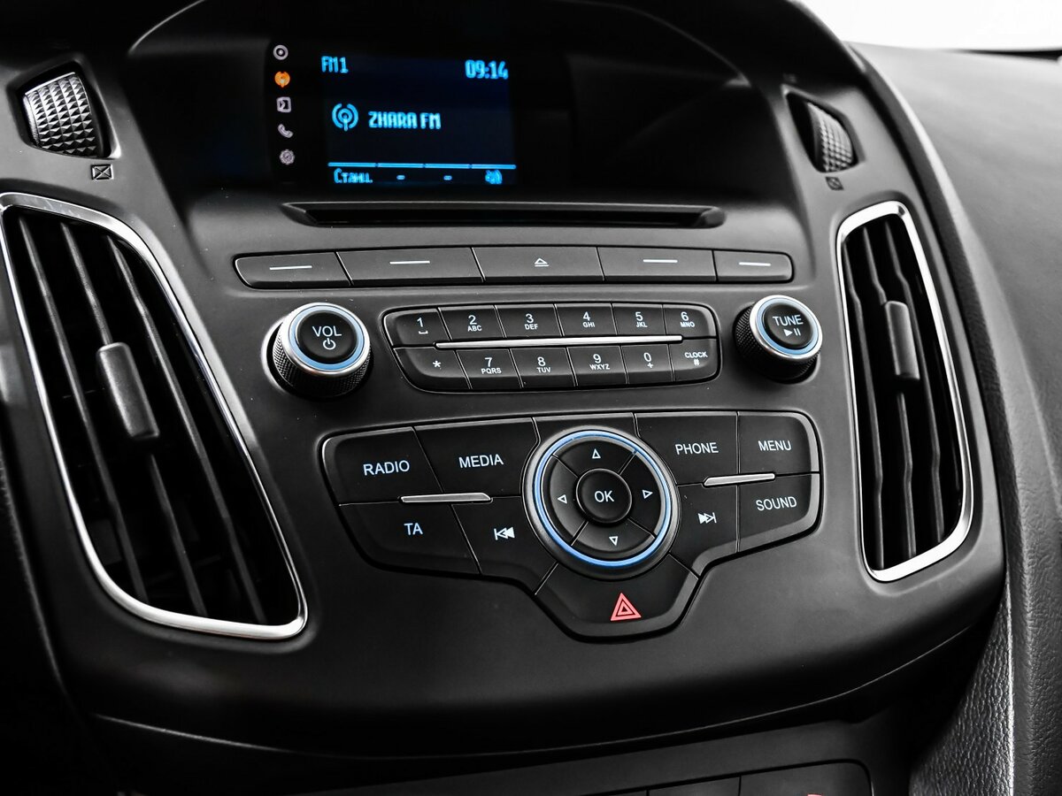 Купить Ford Focus с пробегом. Фото: #12