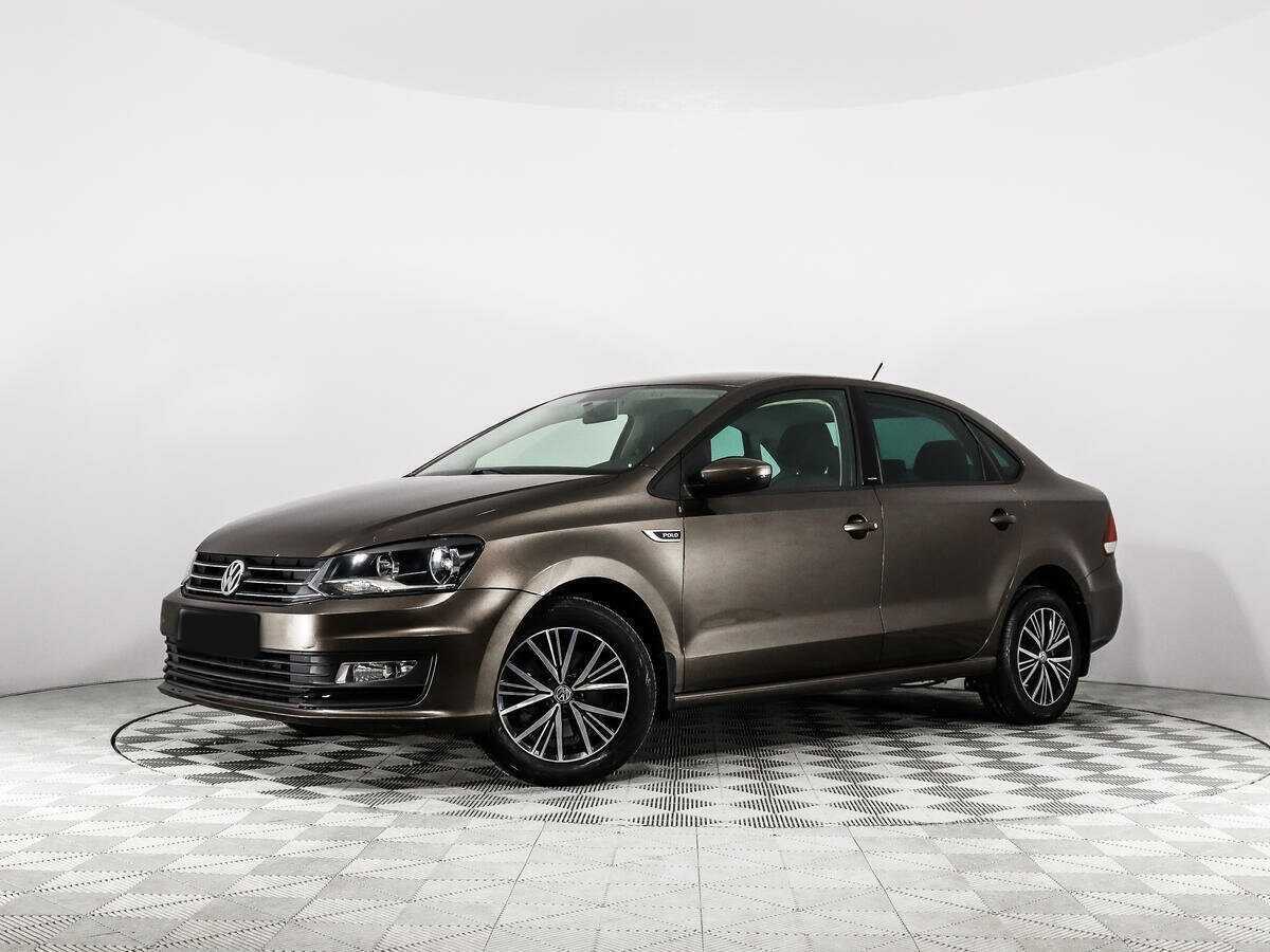 Купить Volkswagen Polo с пробегом. Посмотреть фото