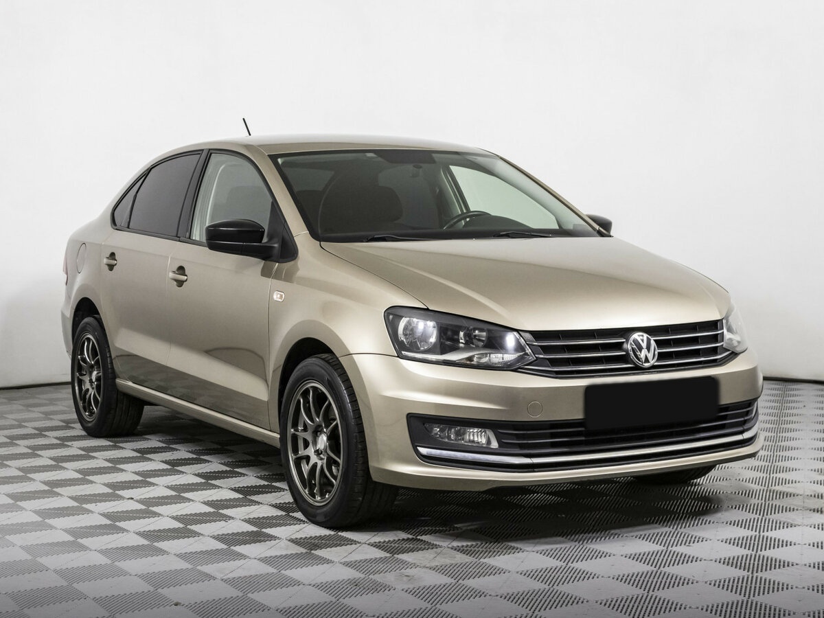 Купить Volkswagen Polo с пробегом. Фото: #2