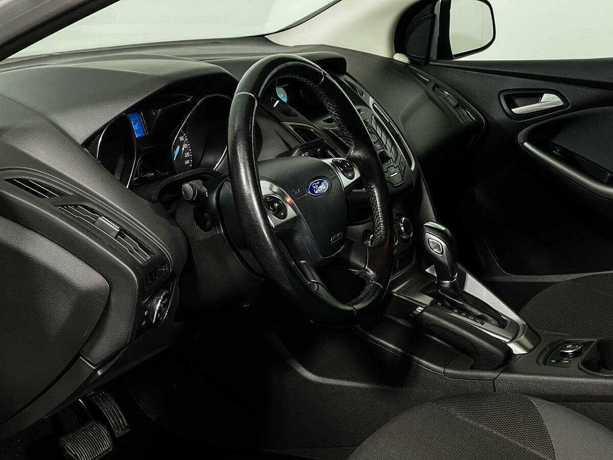 Купить Ford Focus с пробегом. Фото: #10