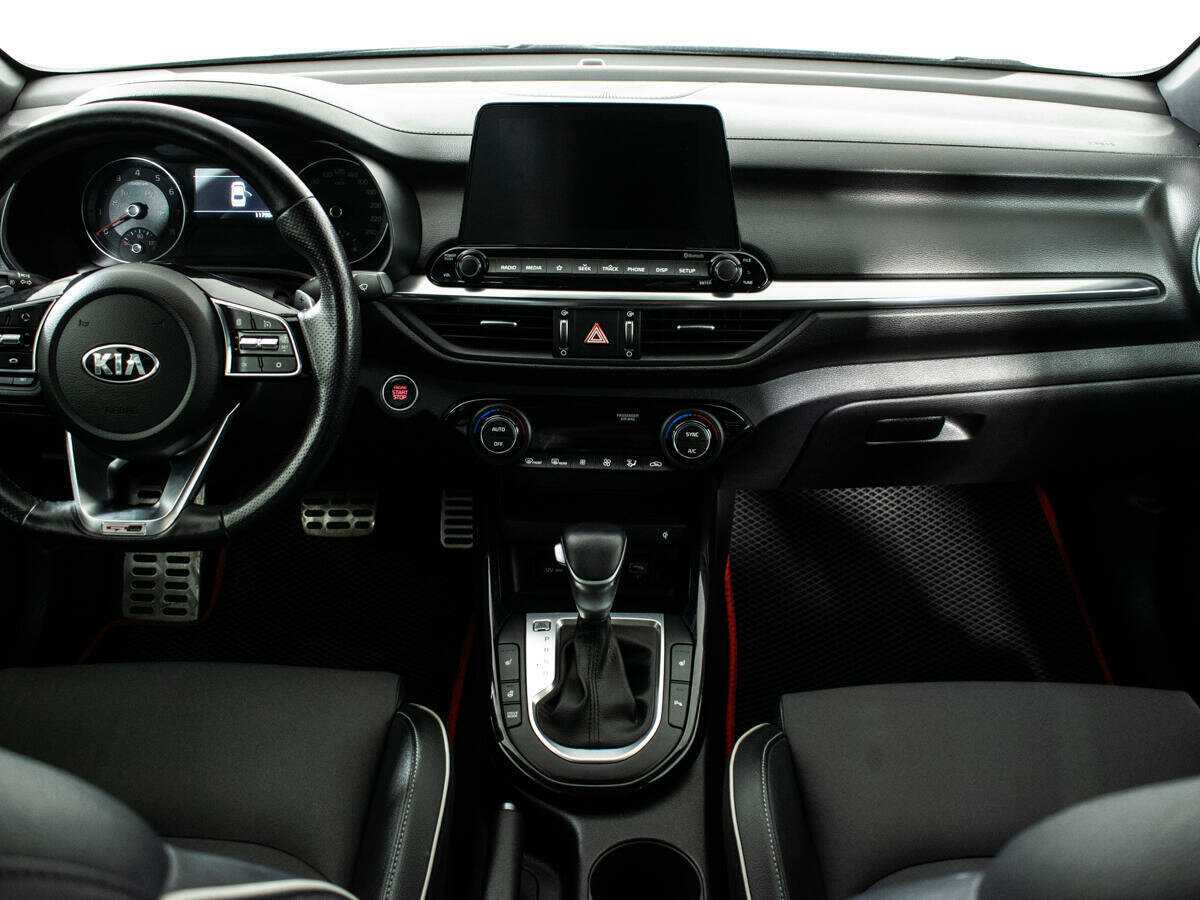 Купить Kia Cerato с пробегом. Фото: #10