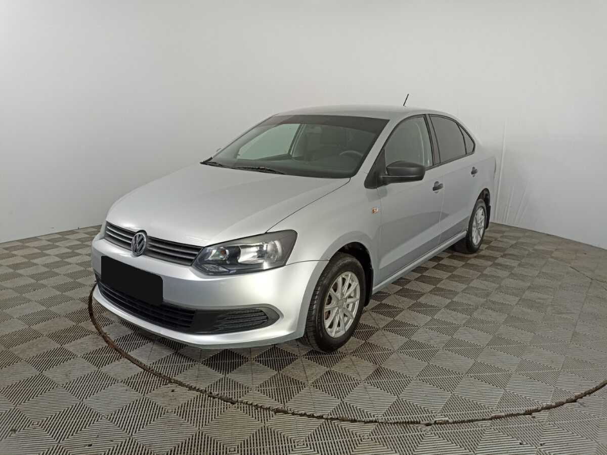 Купить Volkswagen Polo с пробегом. Посмотреть фото