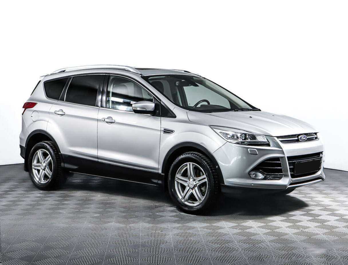 Купить Ford Kuga с пробегом. Фото: #2