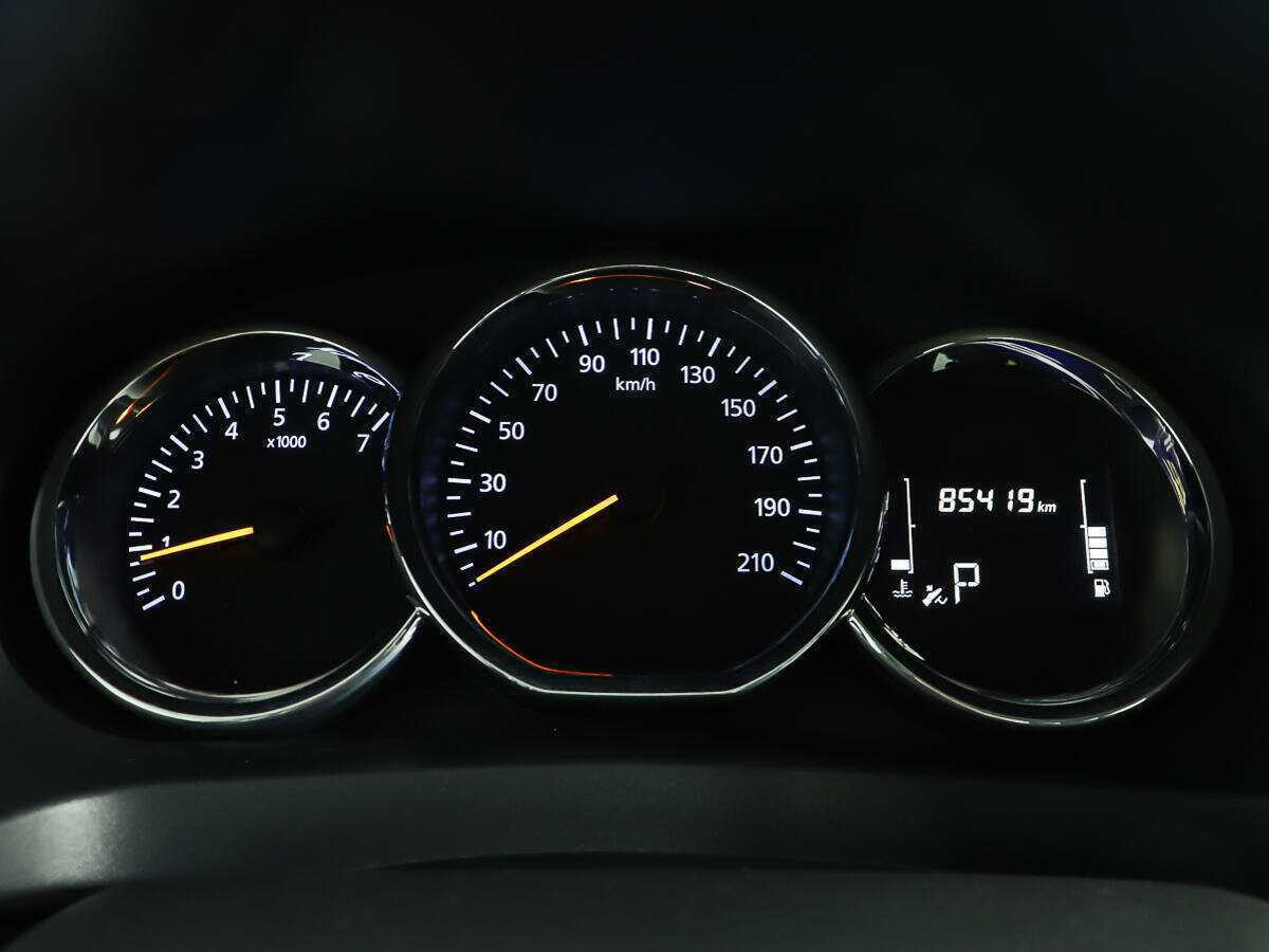 Купить Renault Logan с пробегом. Фото: #13