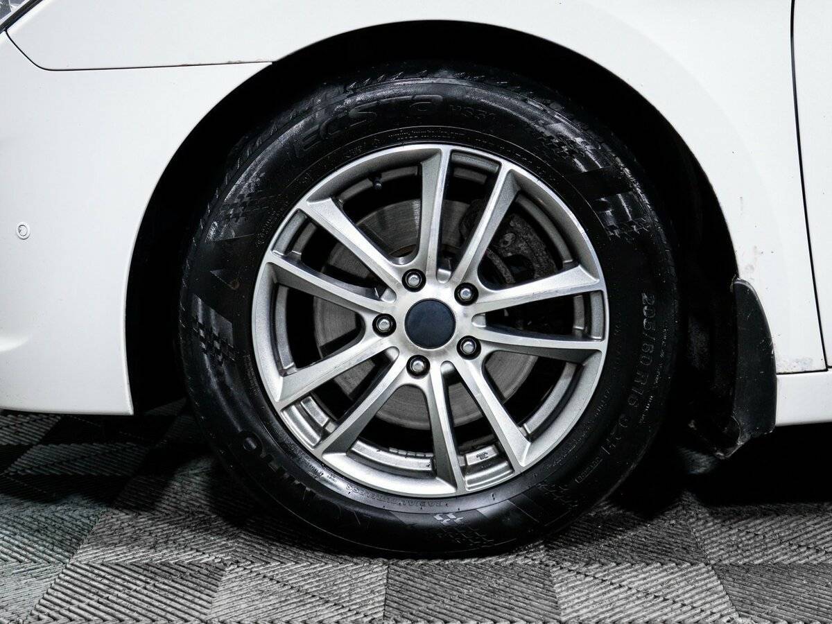 Купить Hyundai i40 с пробегом. Фото: #14