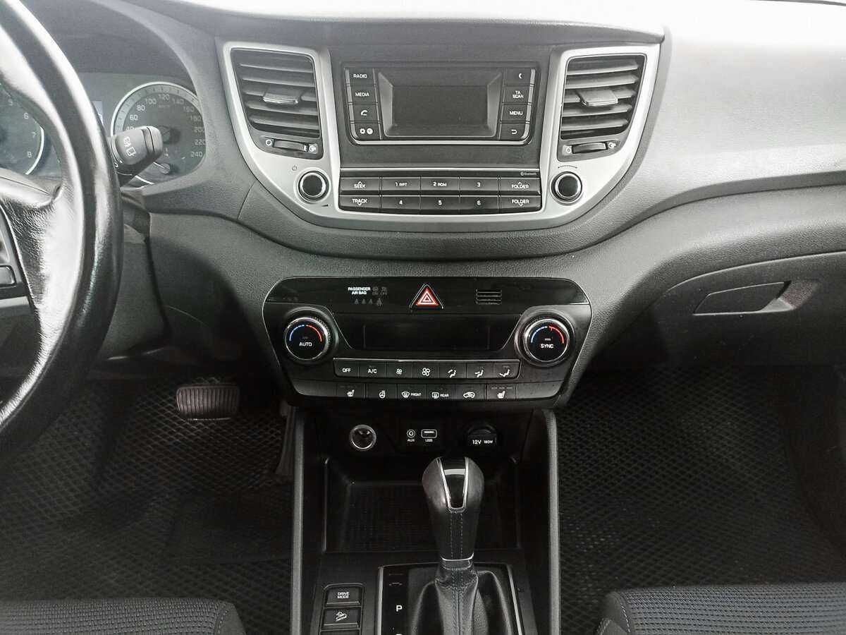 Купить Hyundai Tucson с пробегом. Фото: #12