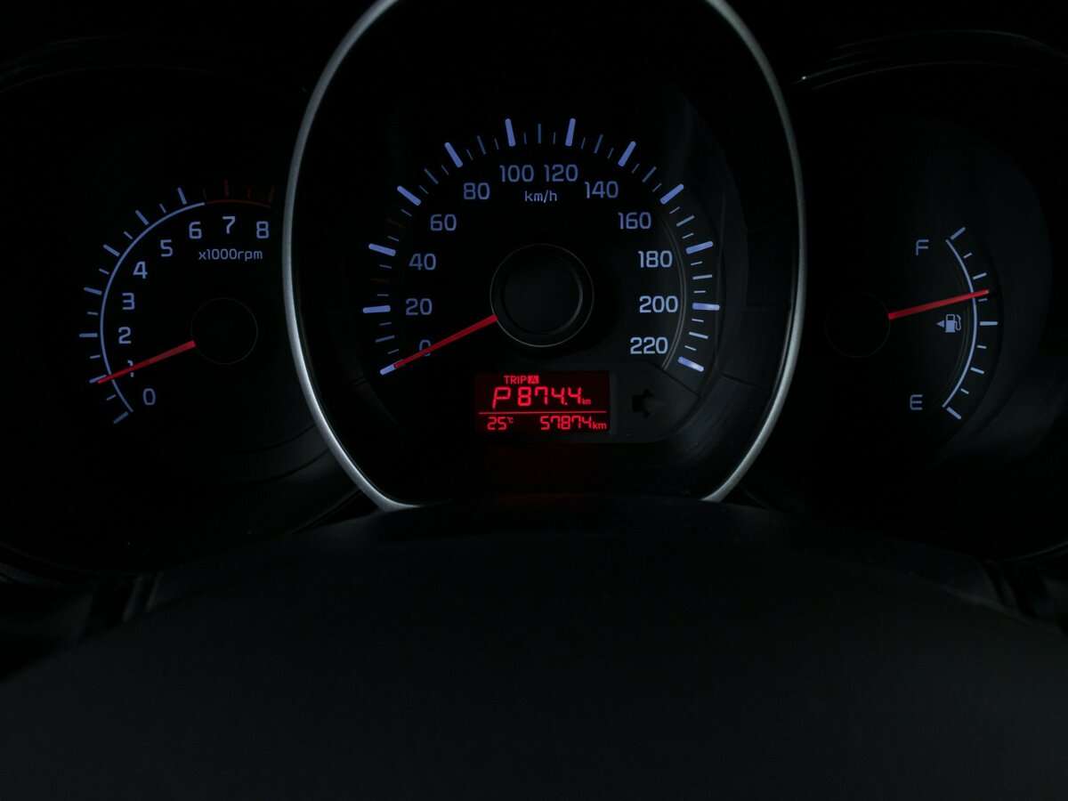 Купить Kia Rio с пробегом. Фото: #10