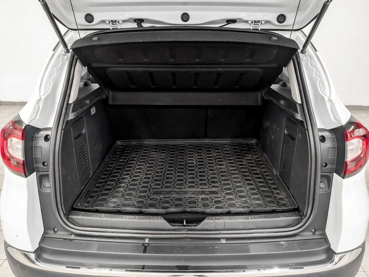 Купить Renault Kaptur с пробегом. Фото: #9