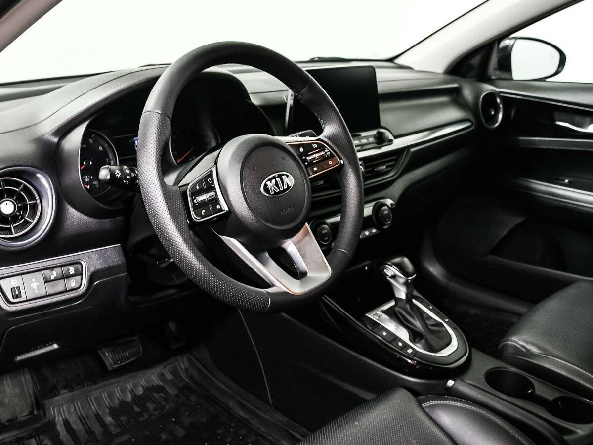 Купить Kia Cerato с пробегом. Фото: #11