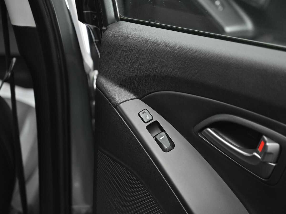Купить Hyundai ix35 с пробегом. Фото: #15