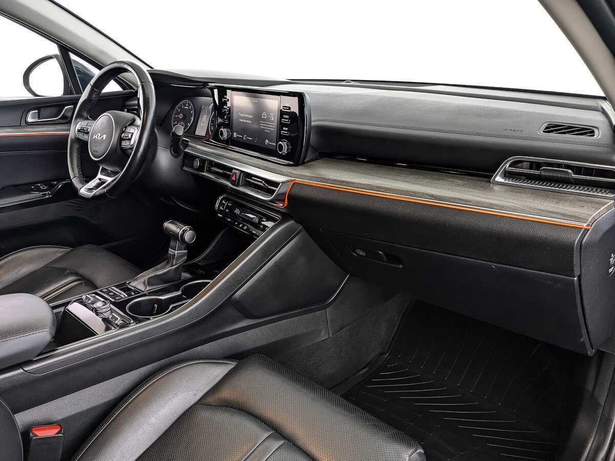 Купить Kia K5 с пробегом. Фото: #8