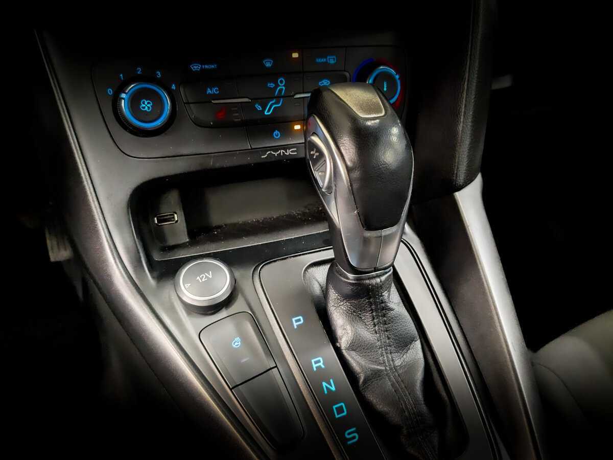 Купить Ford Focus с пробегом. Фото: #22