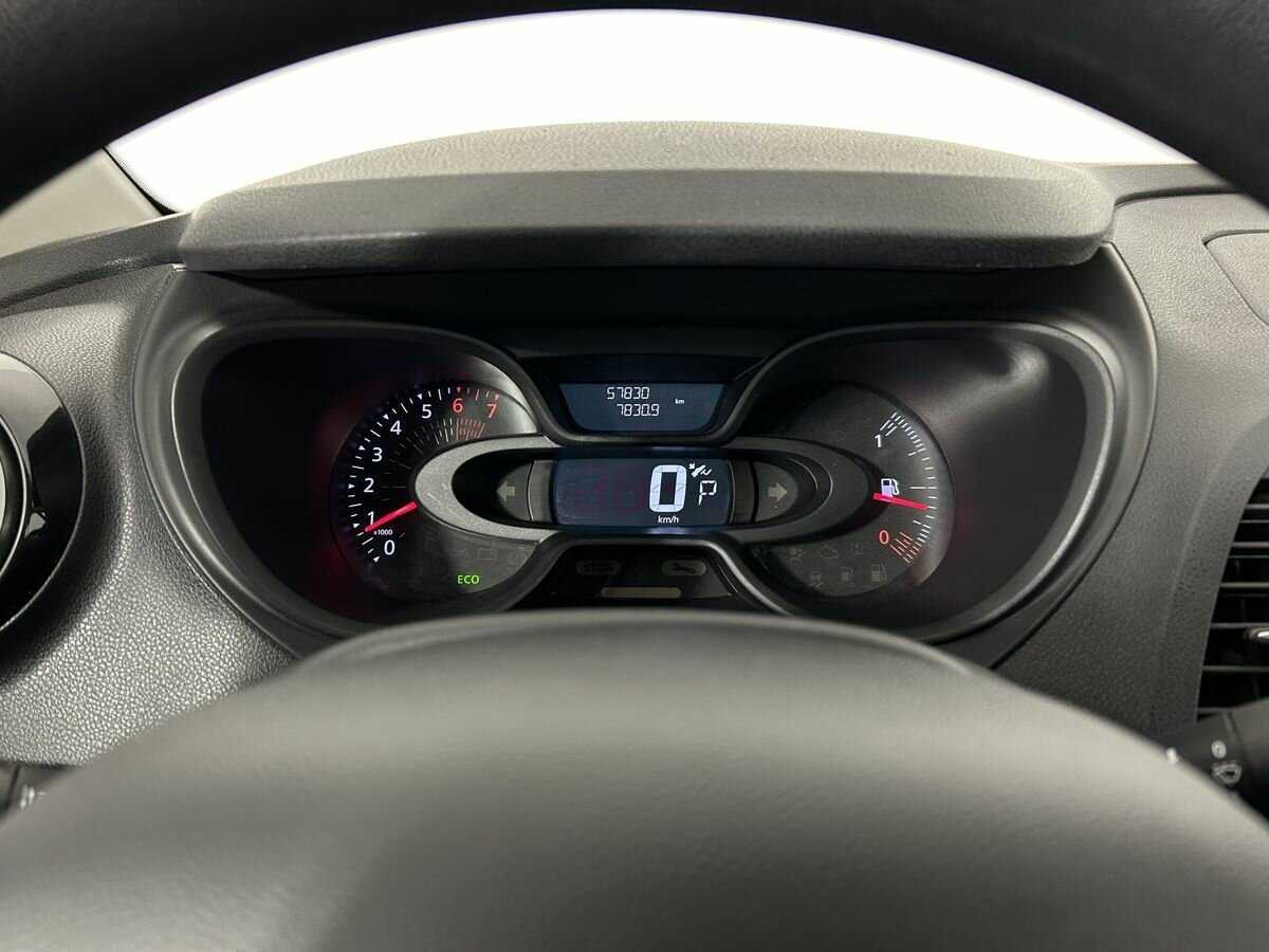 Купить Renault Kaptur с пробегом. Фото: #10