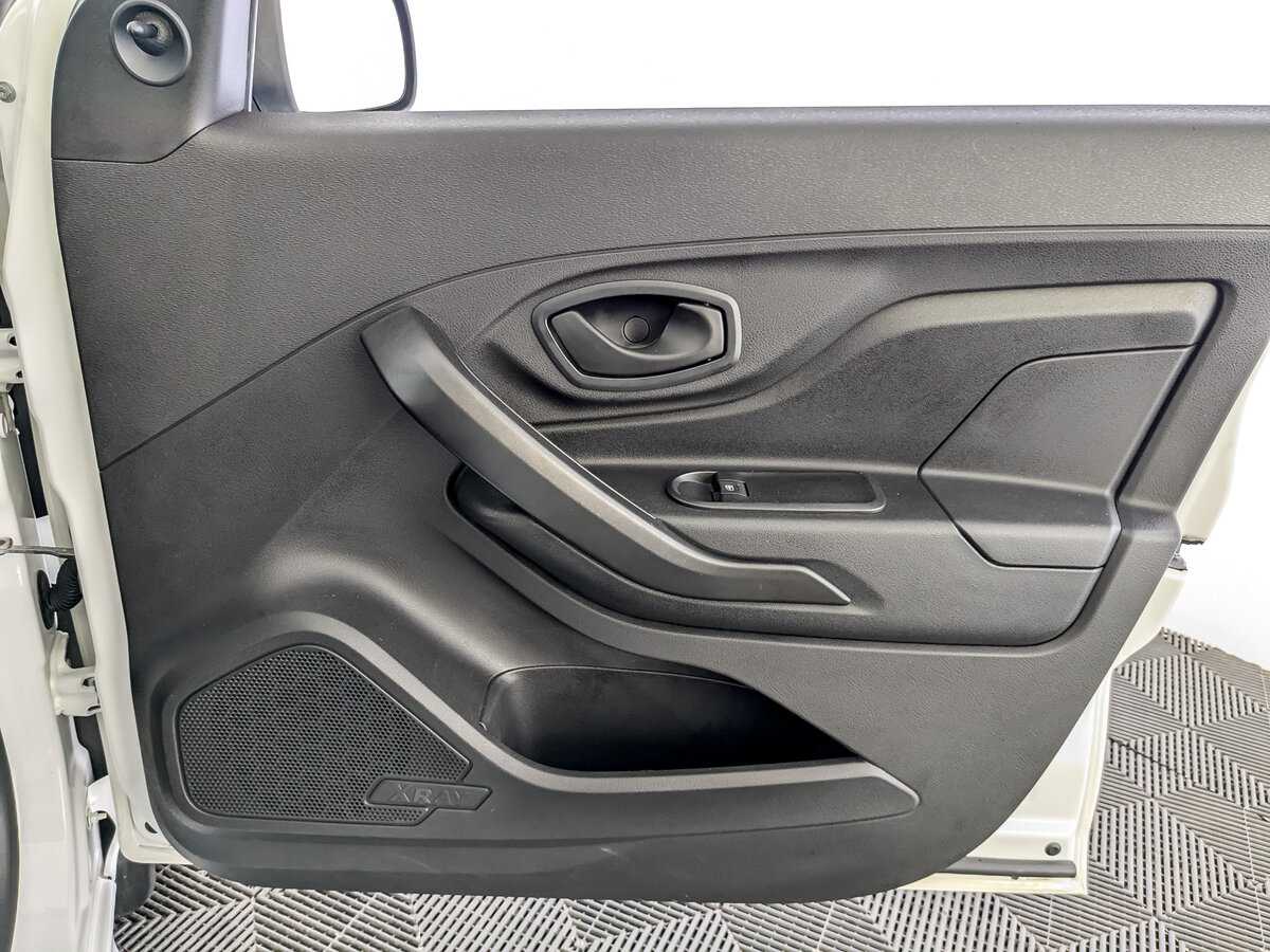 Купить Lada (ВАЗ) XRAY с пробегом. Фото: #18