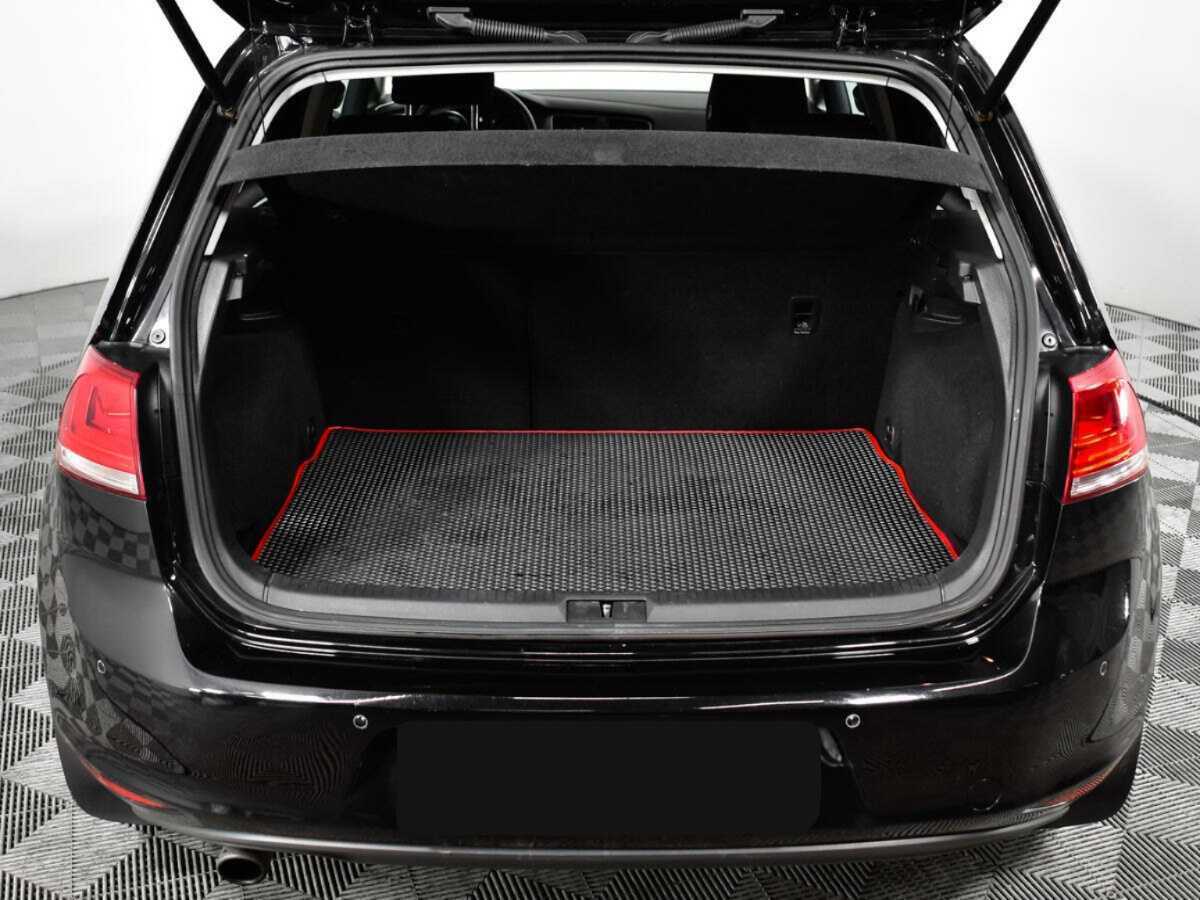 Купить Volkswagen Golf с пробегом. Фото: #14