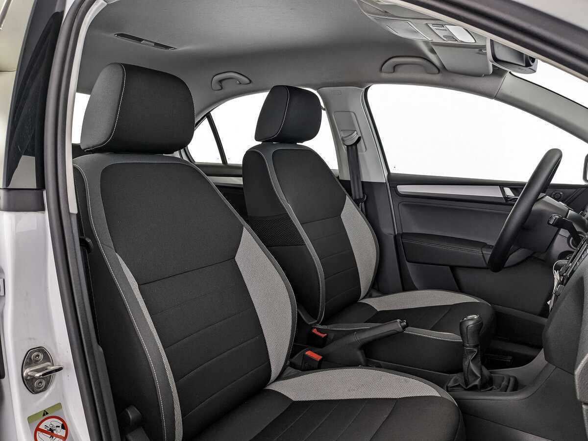 Купить Skoda Rapid с пробегом. Фото: #19