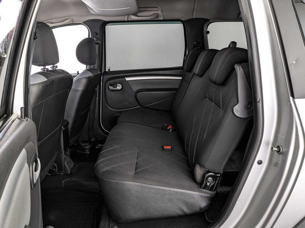 Купить Lada (ВАЗ) Largus с пробегом. Фото: #13