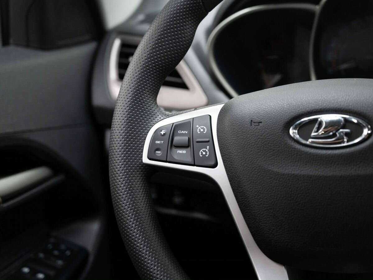 Купить Lada (ВАЗ) Vesta с пробегом. Фото: #16