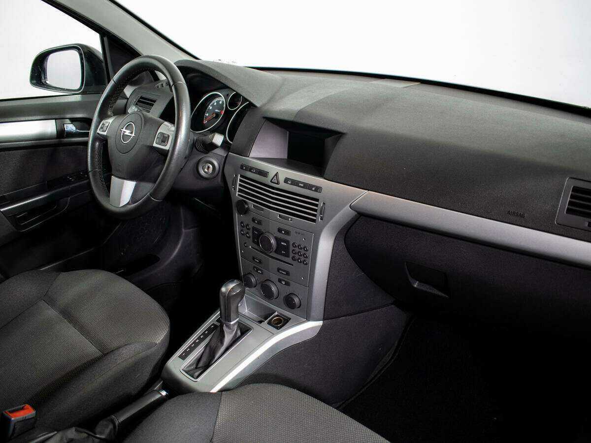 Купить Opel Astra с пробегом. Фото: #6