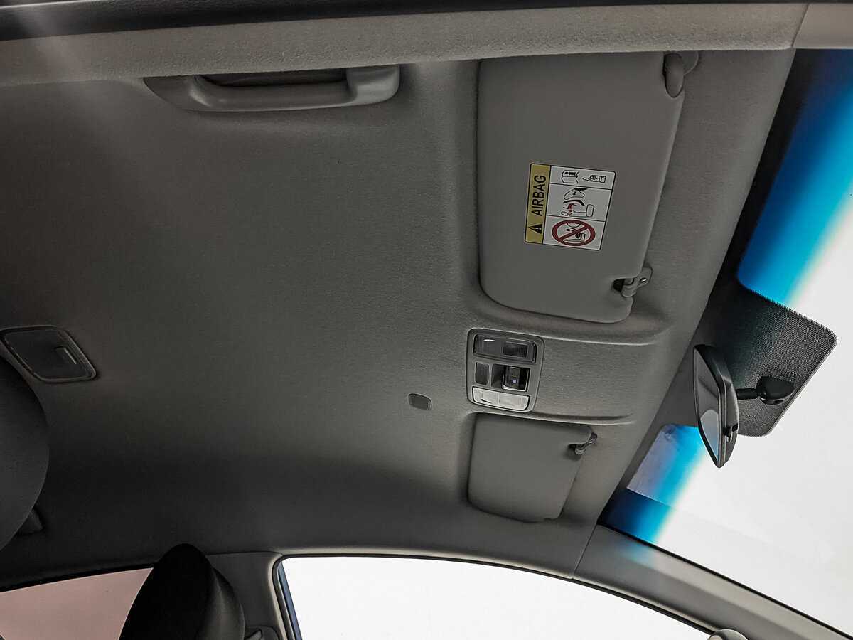 Купить Hyundai Solaris с пробегом. Фото: #20