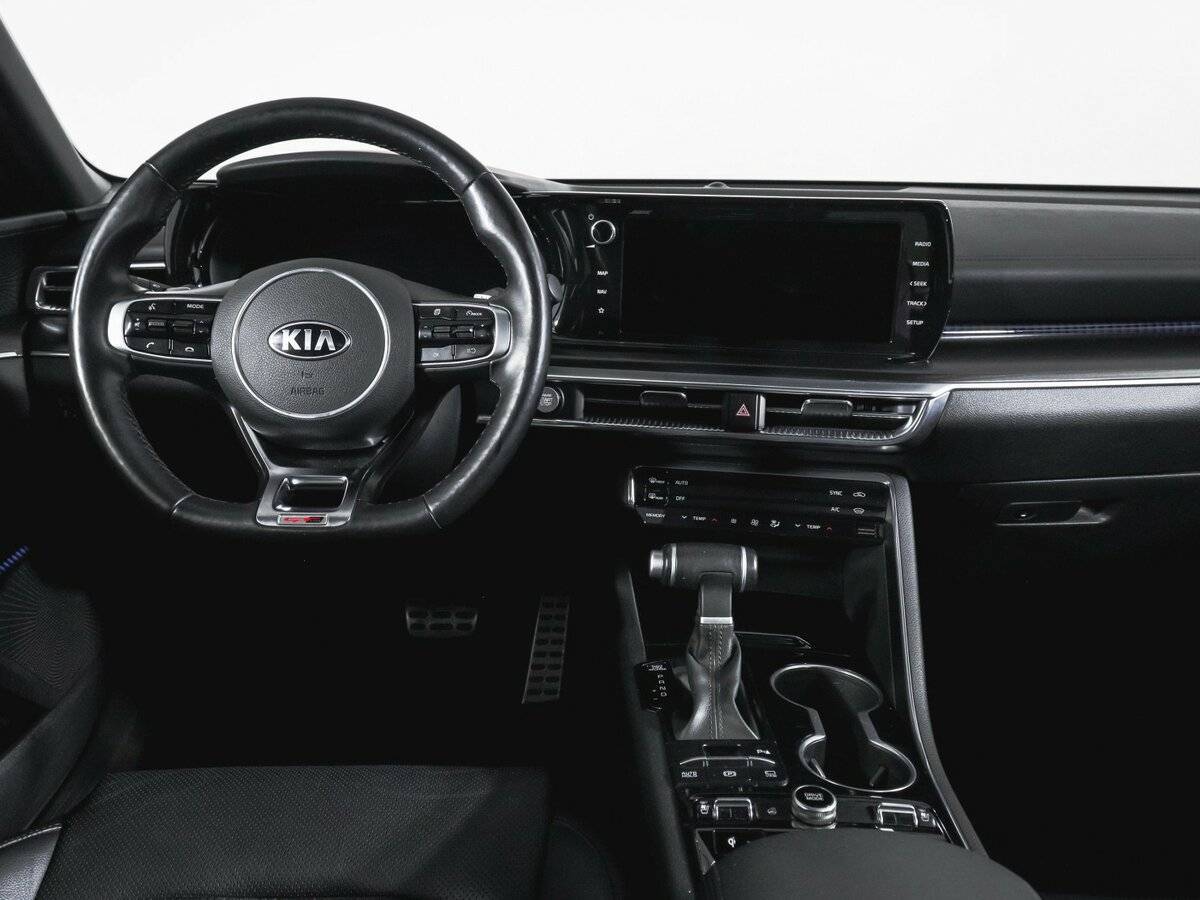 Купить Kia K5 с пробегом. Фото: #11