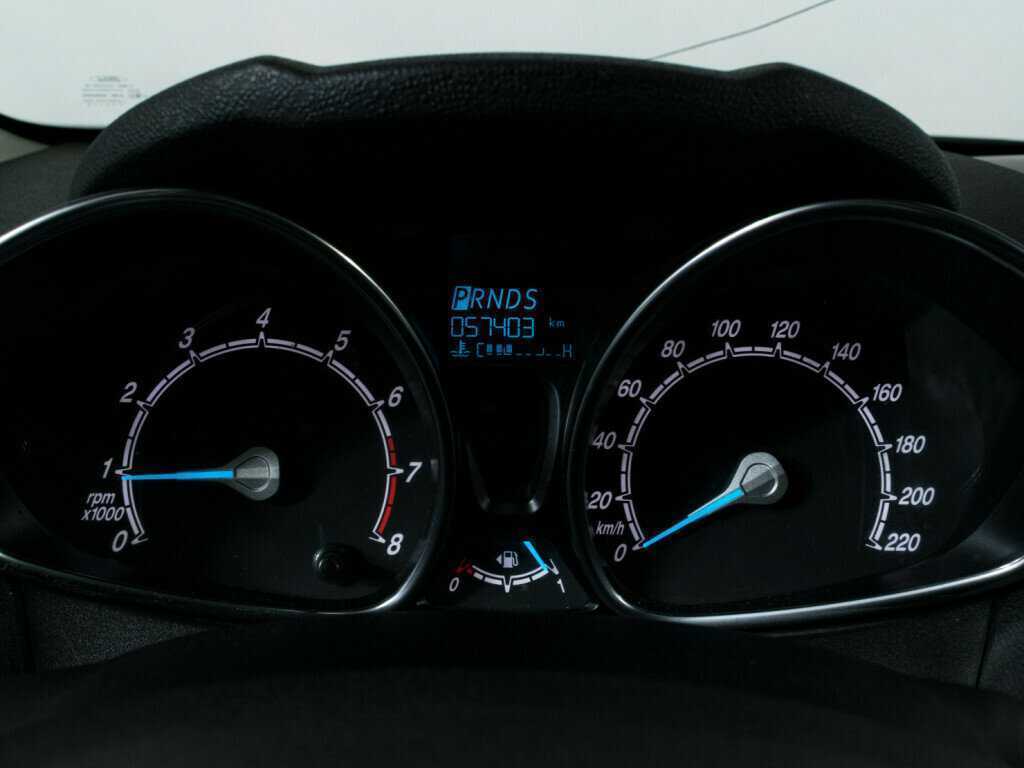 Купить Ford Fiesta с пробегом. Фото: #11