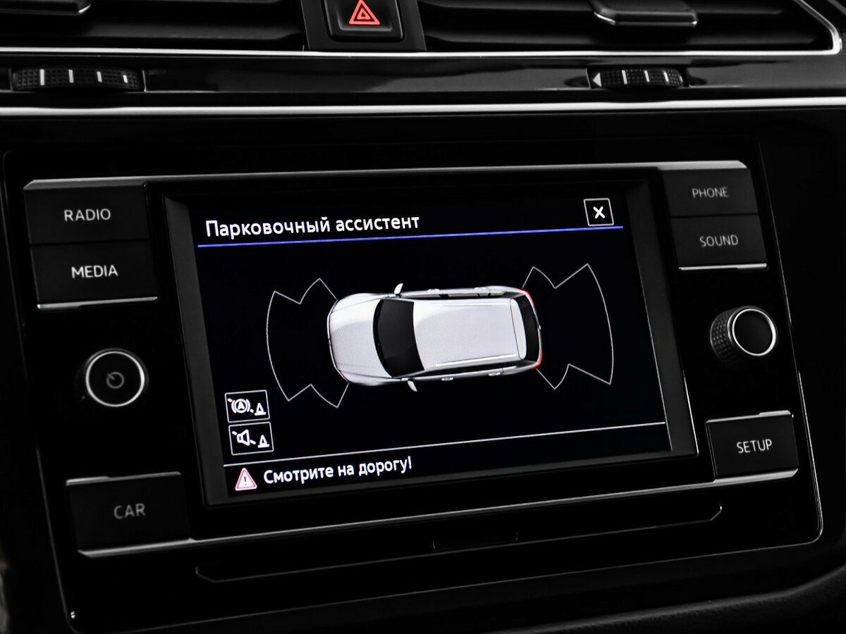 Купить Volkswagen Tiguan с пробегом. Фото: #13