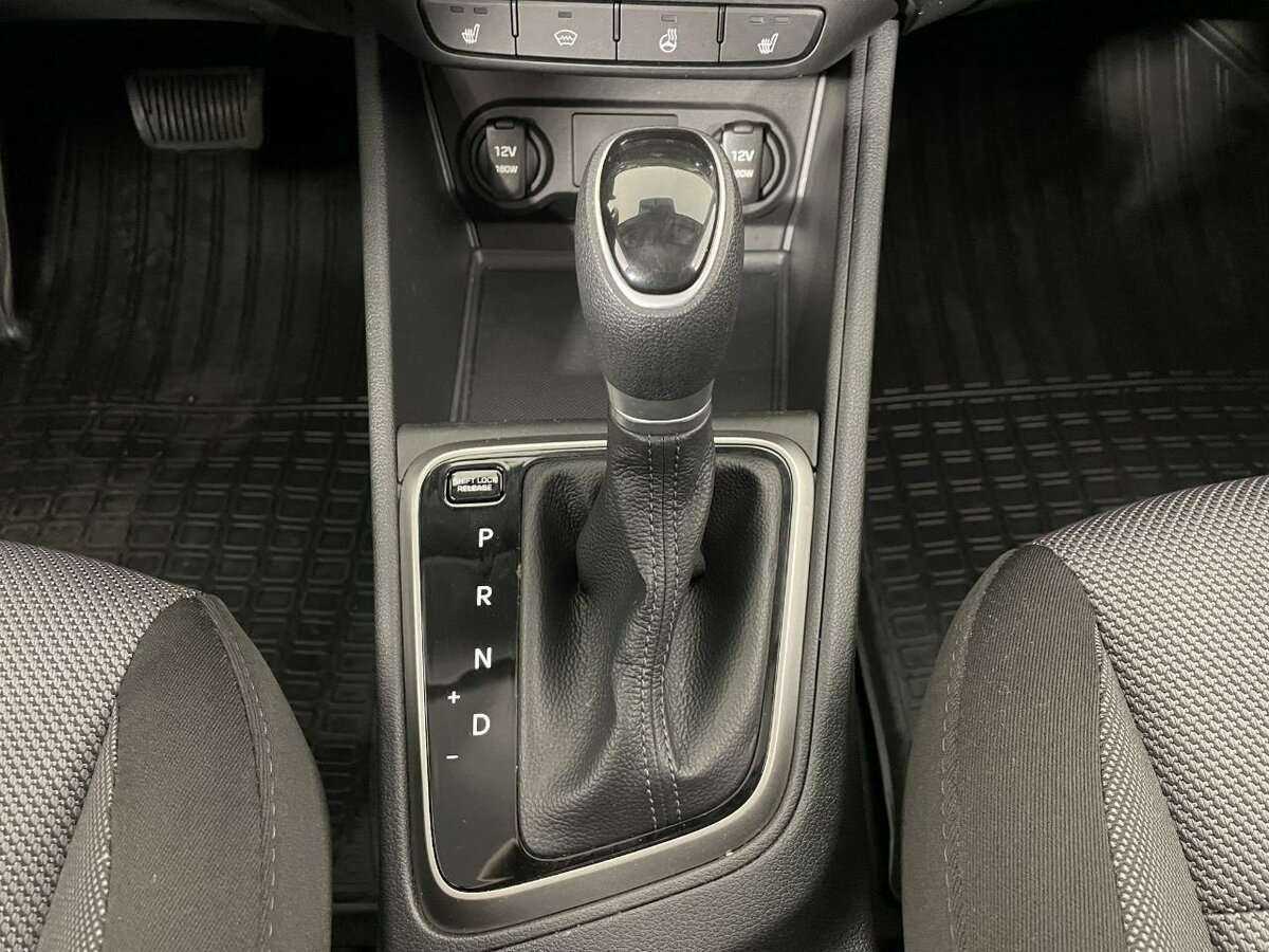 Купить Hyundai Solaris с пробегом. Фото: #12