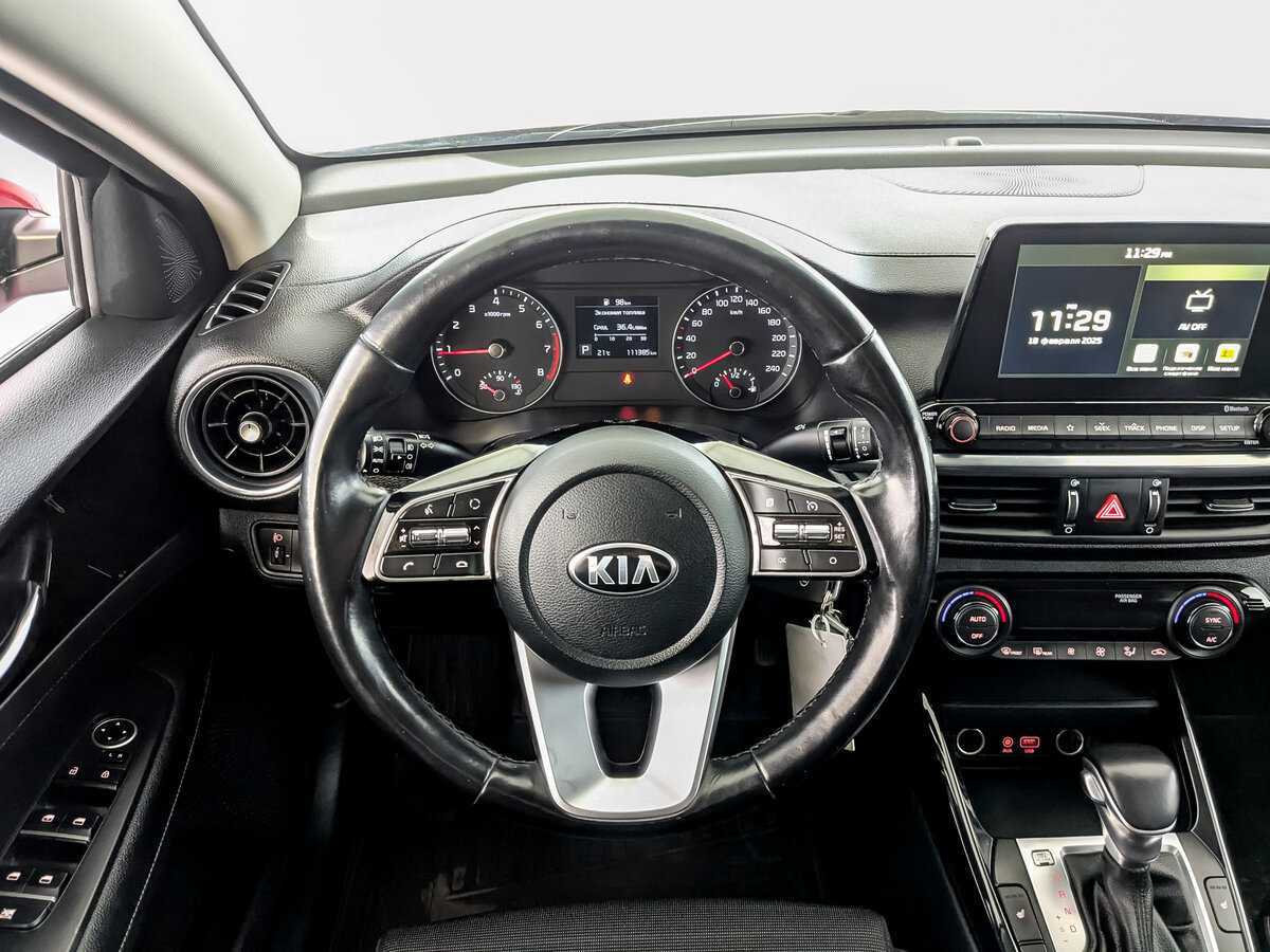 Купить Kia Cerato с пробегом. Фото: #18