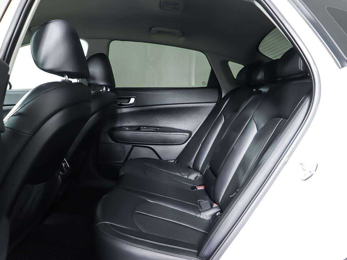 Купить Kia Optima с пробегом. Фото: #11