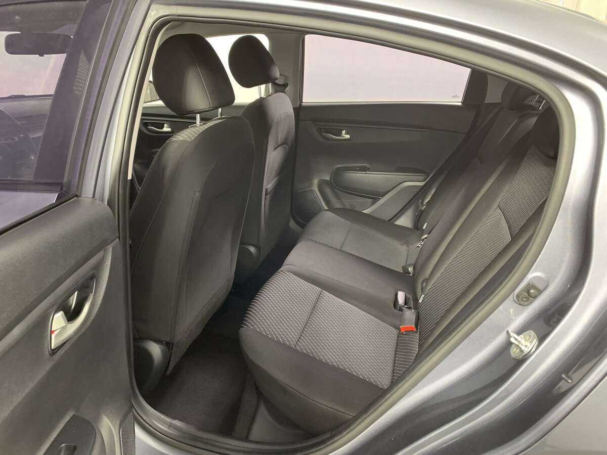 Купить Kia Rio с пробегом. Фото: #7