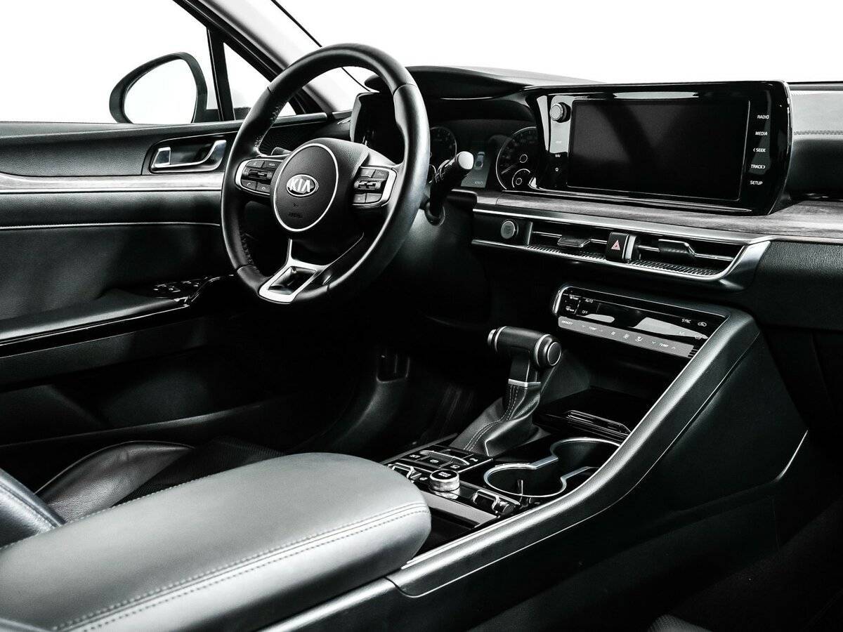 Купить Kia K5 с пробегом. Фото: #8