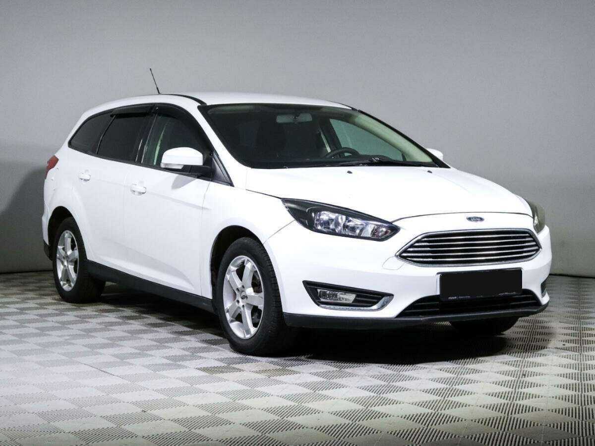 Купить Ford Focus с пробегом. Фото: #2
