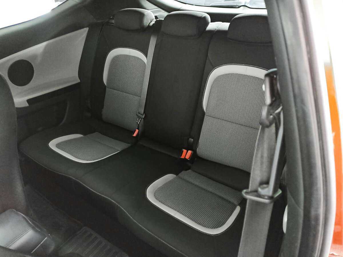 Купить Kia Ceed с пробегом. Фото: #9